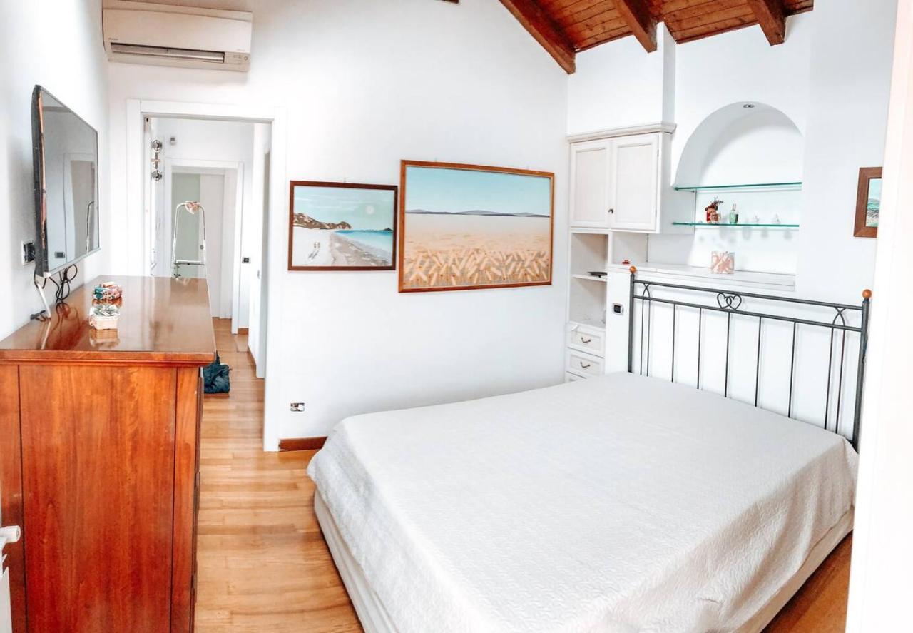 La Villa Di Bambi Vanzago Esterno foto