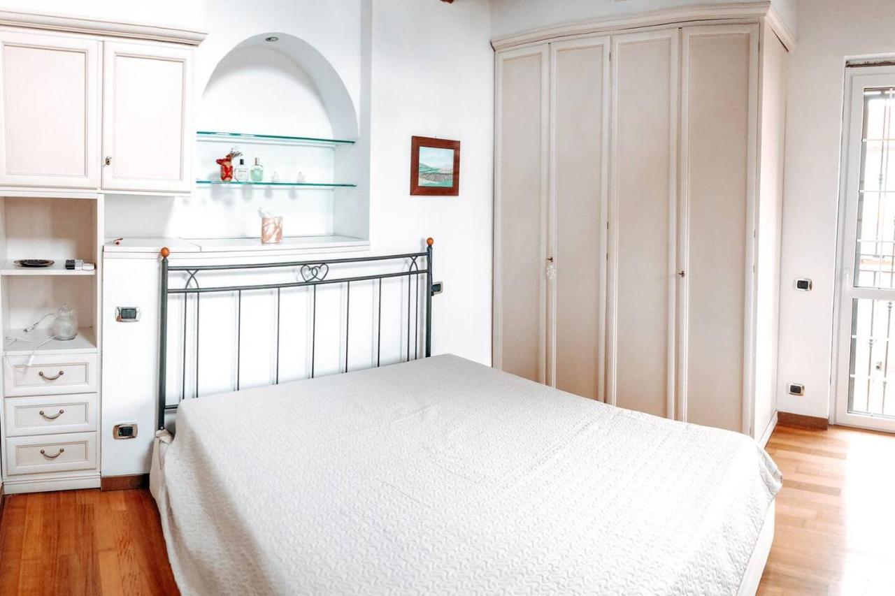 La Villa Di Bambi Vanzago Esterno foto